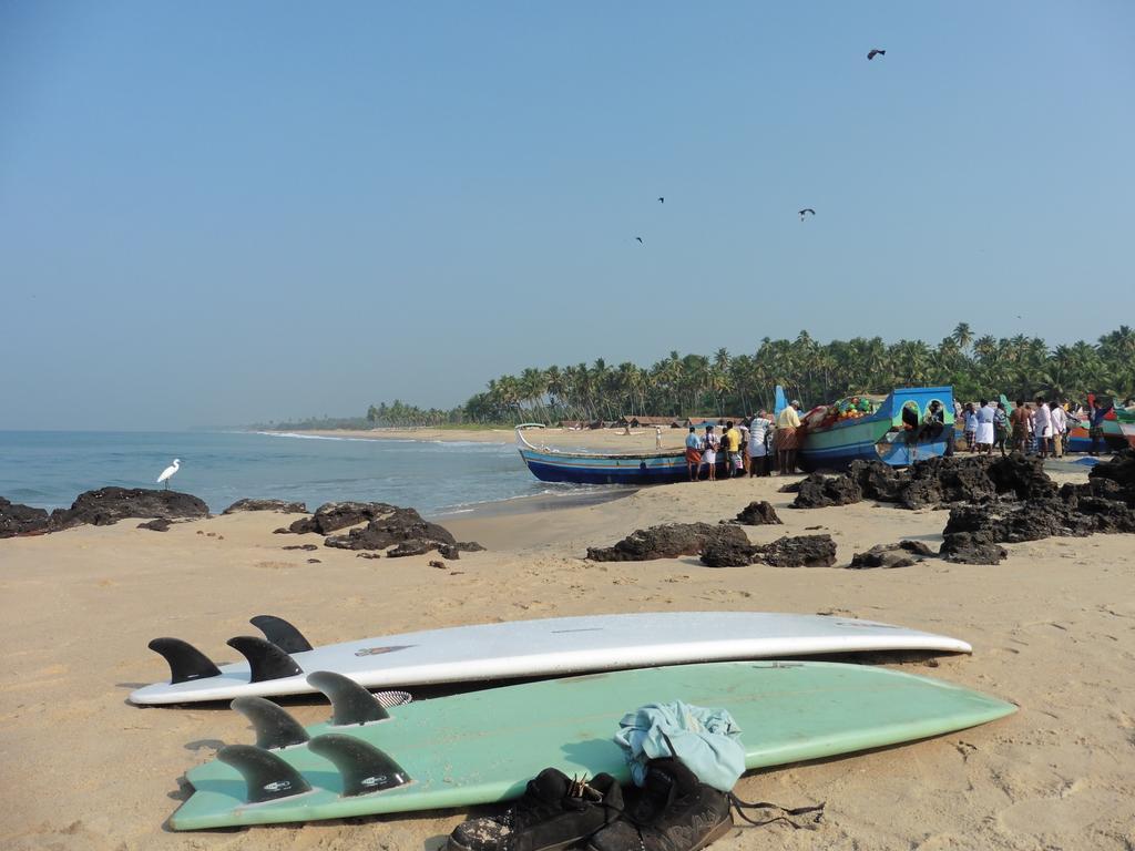 Hotel Mk Gardens Surf & Yoga House Varkala Exterior foto